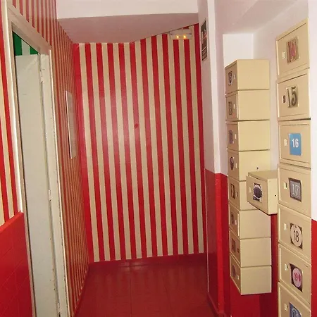 Hostal Onefam Les Corts Barcelona