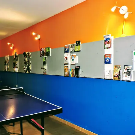 Hostal Onefam Les Corts *