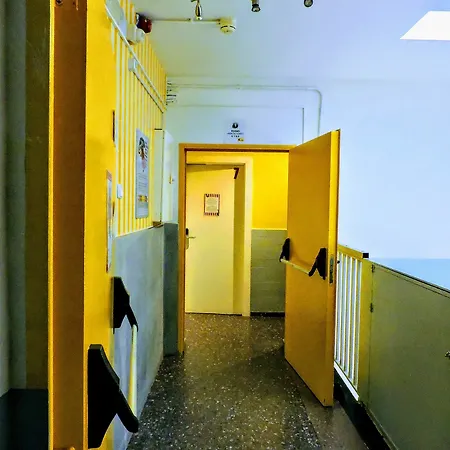 Hostal Onefam Les Corts