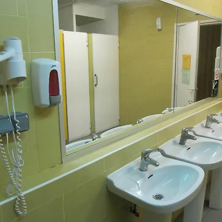 Onefam Les Corts Hostal Barcelona
