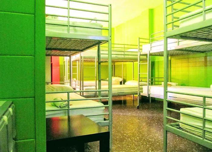 بيت شباب Onefam Les Corts برشلونة