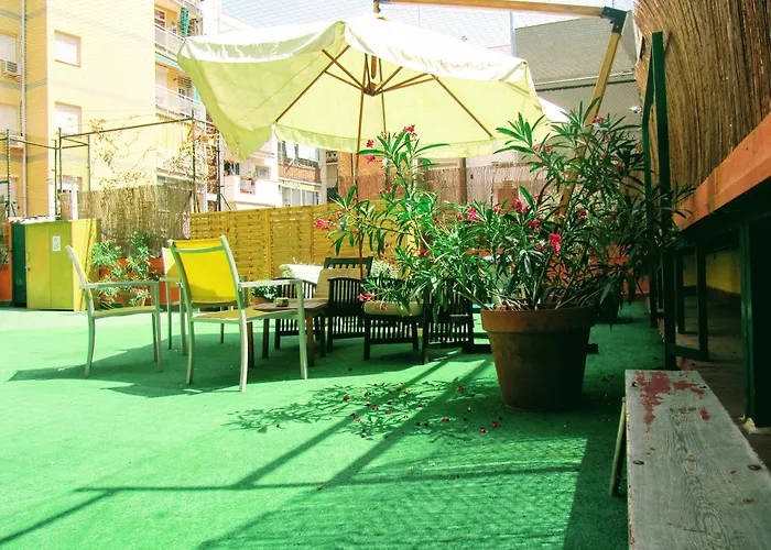 Onefam Les Corts *